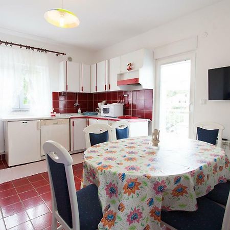 Apartman Kondic Omišalj Eksteriør billede