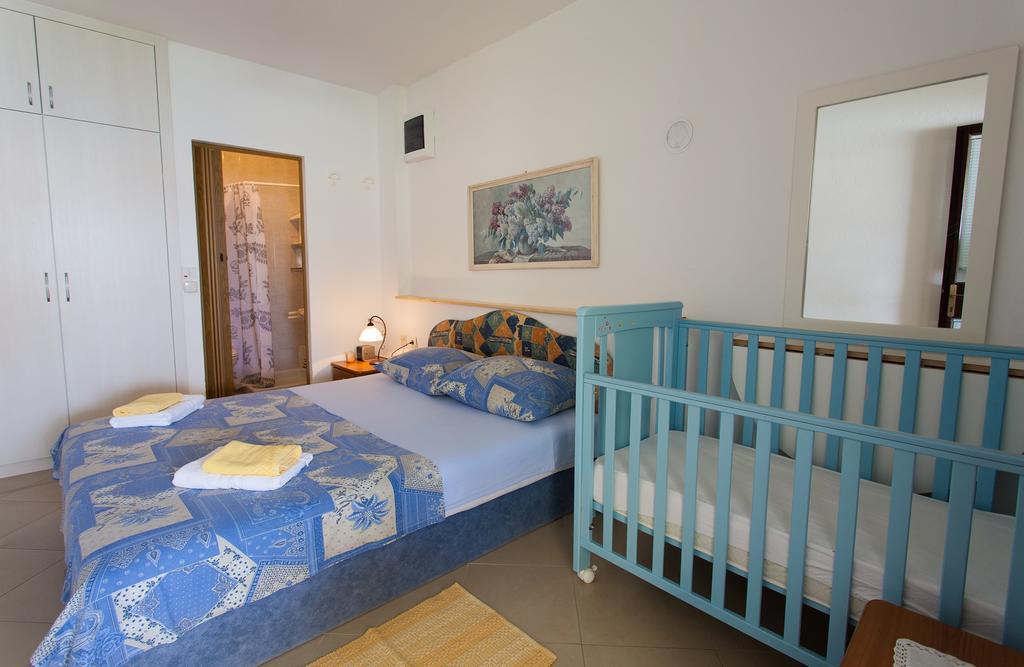 Apartman Kondic Omišalj Værelse billede