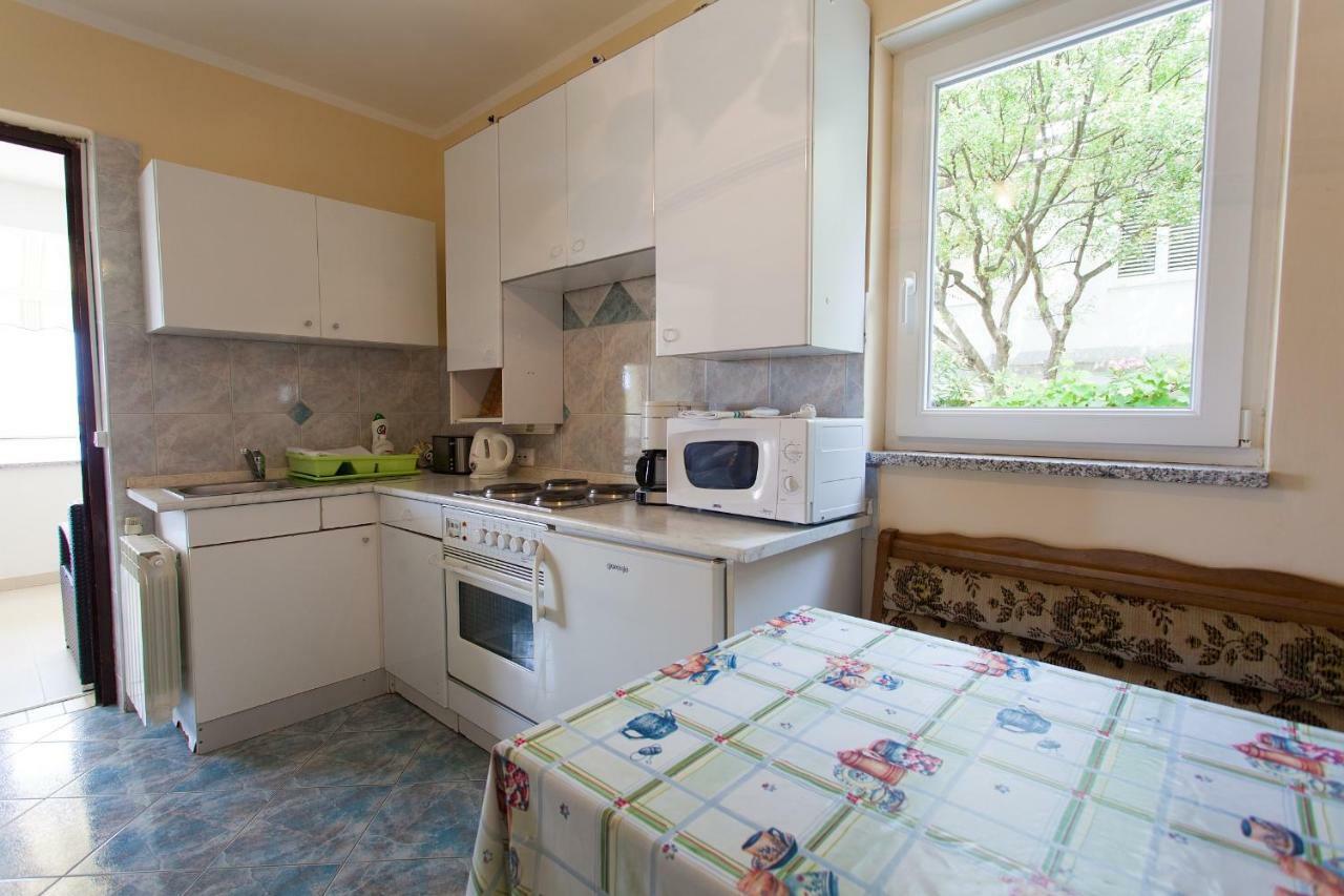 Apartman Kondic Omišalj Eksteriør billede