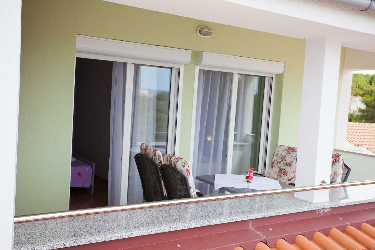 Apartman Kondic Omišalj Eksteriør billede