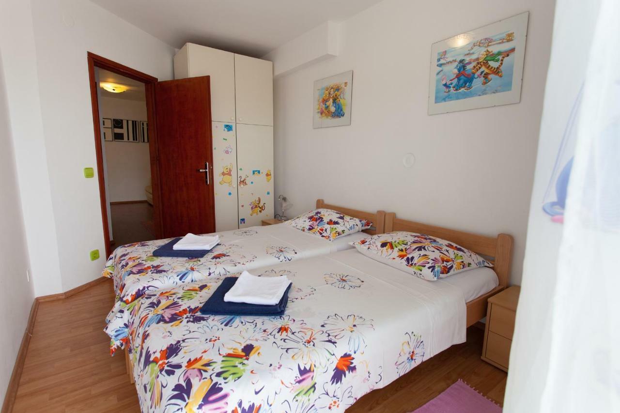 Apartman Kondic Omišalj Eksteriør billede